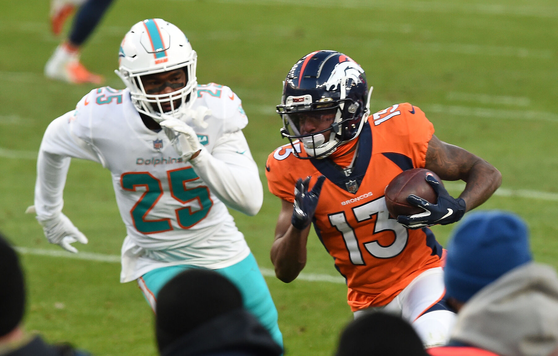 112320-s-broncos 2087.jpg